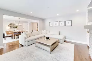 347 S Newbury Pl, Arlington Heights, IL 60005 - Photo 7