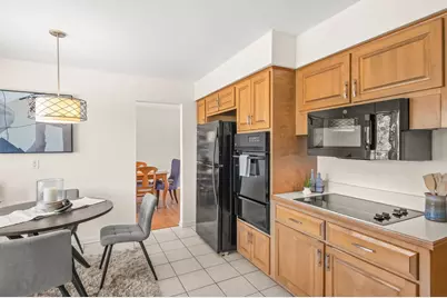 611 Clover Court, Naperville, IL 60540 - Photo 15