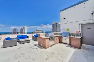 2754 N Hampden Ct, Chicago, IL 60614 - Photo 13