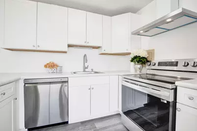 2754 N Hampden Court #603, Chicago, IL 60614 - Photo 5