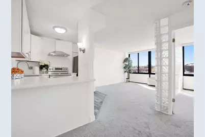 2754 N Hampden Court #603, Chicago, IL 60614 - Photo 3