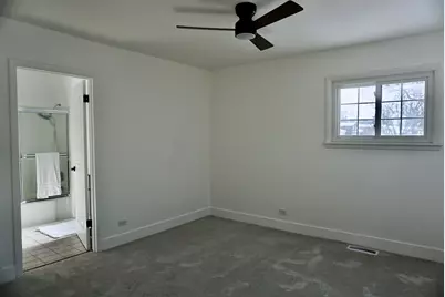 2018 E Ivy Lane, Mount Prospect, IL 60056 - Photo 15