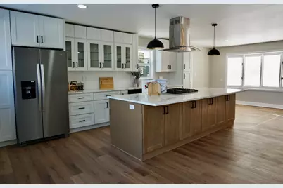 2018 E Ivy Lane, Mount Prospect, IL 60056 - Photo 9