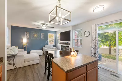 8512 Foxborough Way, Joliet, IL 60431 - Photo 9