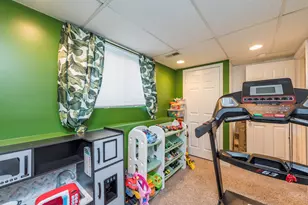 423 Windridge Dr, Round Lake Park, IL 60073 - Photo 25