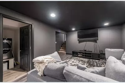 423 Windridge Drive, Round Lake Park, IL 60073 - Photo 29