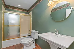 1021 Abbey Dr, Crystal Lake, IL 60014 - Photo 19