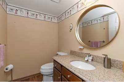 1021 Abbey Drive, Crystal Lake, IL 60014 - Photo 11