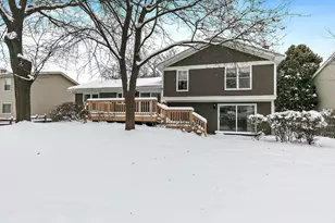 1021 Abbey Dr, Crystal Lake, IL 60014 - Photo 27