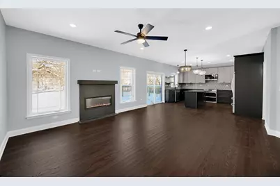 6532 W 112th Street, Worth, IL 60482 - Photo 7