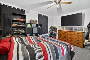 530 E Main St, Morris, IL 60450 - Photo 13