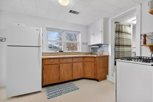 530 E Main St, Morris, IL 60450 - Photo 19