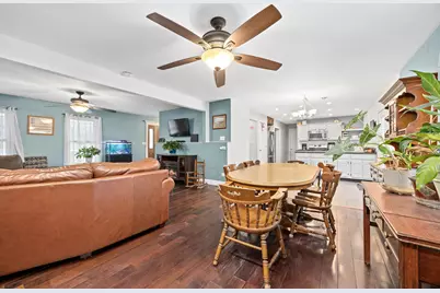 6767 Greenleaf Street, Woodridge, IL 60517 - Photo 7