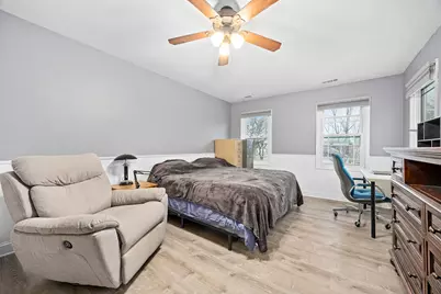 6767 Greenleaf Street, Woodridge, IL 60517 - Photo 19