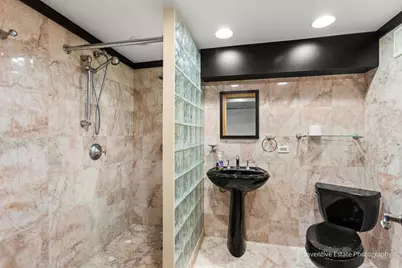 1707 W Lincoln Street, Mount Prospect, IL 60056 - Photo 25