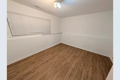 909 Mayfair Court, Elk Grove Village, IL 60007 - Photo 25