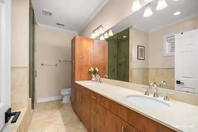 3747 N Ashland Avenue #2S, Chicago, IL 60613 - Photo 13