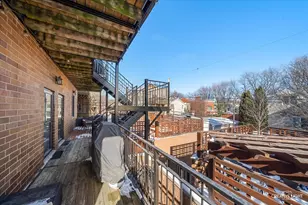 3747 N Ashland Ave, Chicago, IL 60613 - Photo 21