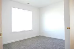 1829 Indian Hill Ln, Aurora, IL 60503 - Photo 17