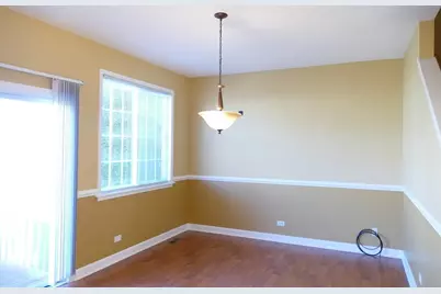 1829 Indian Hill Lane #1829, Aurora, IL 60503 - Photo 7