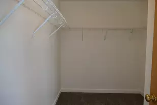 1829 Indian Hill Ln, Aurora, IL 60503 - Photo 15