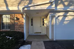 1241 Ballantrae Pl, Mundelein, IL 60060 - Photo 13