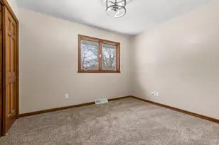 11738 Southgate Rd, Roscoe, IL 61073 - Photo 11