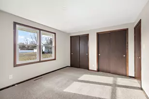 1227 Peacock Ln, Bradley, IL 60915 - Photo 13