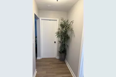 700 Cumberland Street, Hoffman Estates, IL 60194 - Photo 11