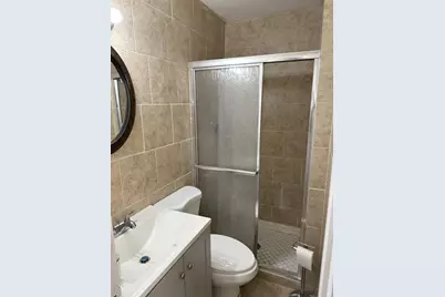 700 Cumberland Street, Hoffman Estates, IL 60194 - Photo 9