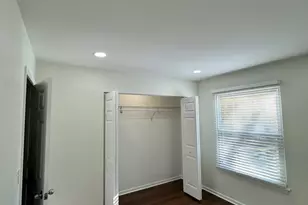 1944 Navarone Dr, Naperville, IL 60565 - Photo 9