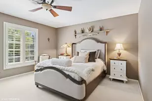 8S241 Dunham Dr, Naperville, IL 60540 - Photo 7