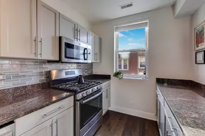 4429 N Lawndale Avenue #2, Chicago, IL 60625 - Photo 9