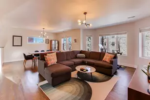 4429 N Lawndale Ave, Chicago, IL 60625 - Photo 3