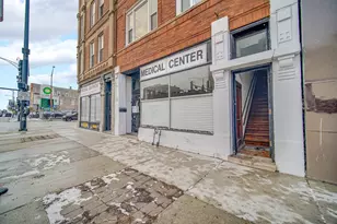 1002 N Western Ave, Chicago, IL 60622 - Photo 5