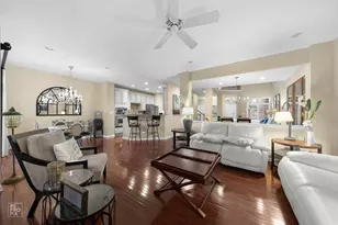 156 Paxton Rd, Bloomingdale, IL 60108 - Photo 3