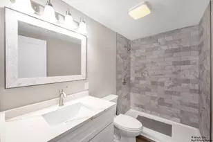 2208 Sprucewood Ln, Lindenhurst, IL 60046 - Photo 13