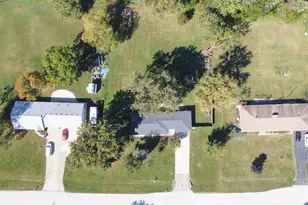 19 Brookside Ln, Bristol, IL 60512 - Photo 43