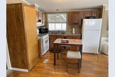 605 Pine Street #18, Normal, IL 61761 - Photo 11