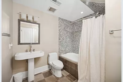 [Address not provided], Winnetka, IL 60093 - Photo 53