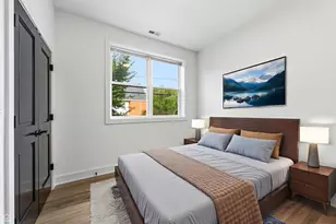 3902 S Lake Park Ave, Chicago, IL 60653 - Photo 19