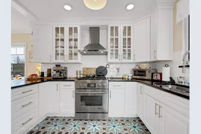 318 Bluff Avenue, La Grange, IL 60525 - Photo 11