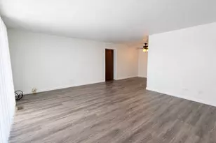 1313 Wakeby Ln, Schaumburg, IL 60193 - Photo 5