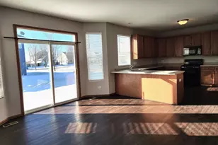 6512 Fitzer Dr, Joliet, IL 60431 - Photo 7