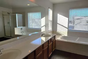 6512 Fitzer Dr, Joliet, IL 60431 - Photo 17