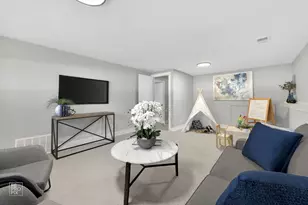 608 N Eastman Dr, Mount Prospect, IL 60056 - Photo 25