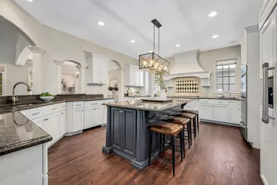 5220 Benton Avenue, Downers Grove, IL 60515 - Photo 11