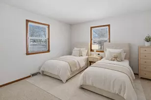 160 E Pendexter Ave, Watseka, IL 60970 - Photo 11