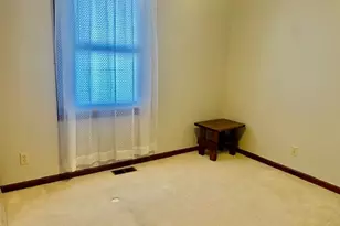 2280 Timber Ridge Dr, Princeton, IL 61356 - Photo 7