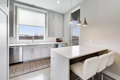 1121 N Western Avenue #4N, Chicago, IL 60622 - Photo 7